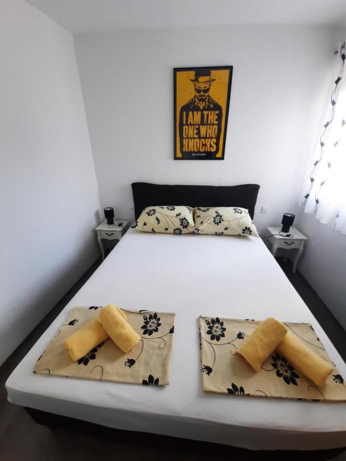 Ferienwohnung Apartman The Godfather Makarska Exterior foto
