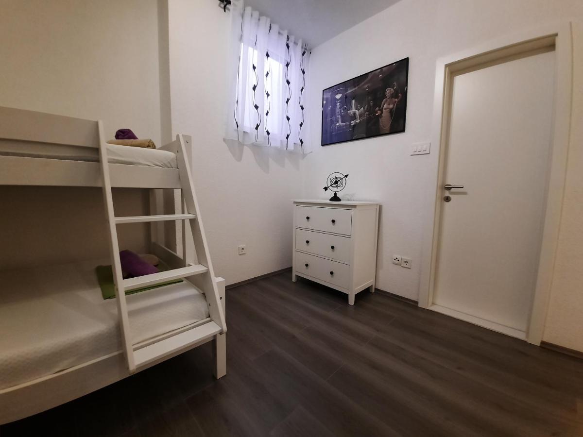 Ferienwohnung Apartman The Godfather Makarska Exterior foto